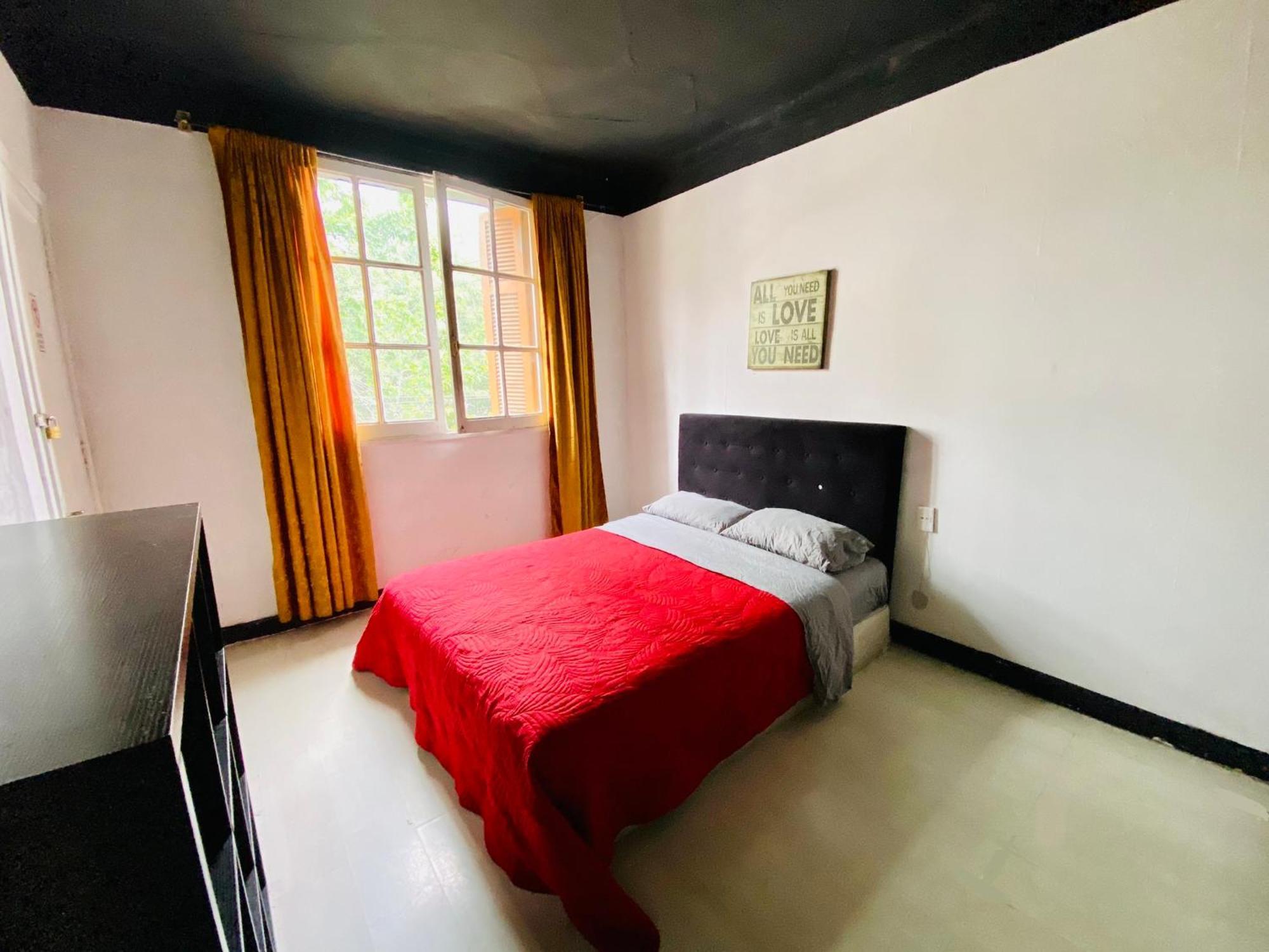 Urbano Hostel Santiago du Chili Extérieur photo