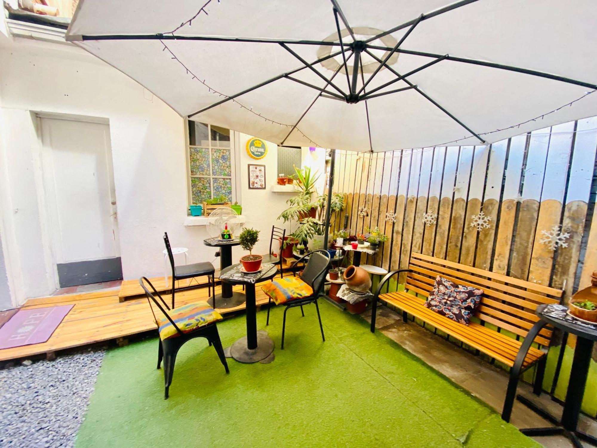 Urbano Hostel Santiago du Chili Extérieur photo